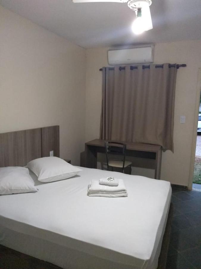 Hotel Pousada Jaguariúna エクステリア 写真