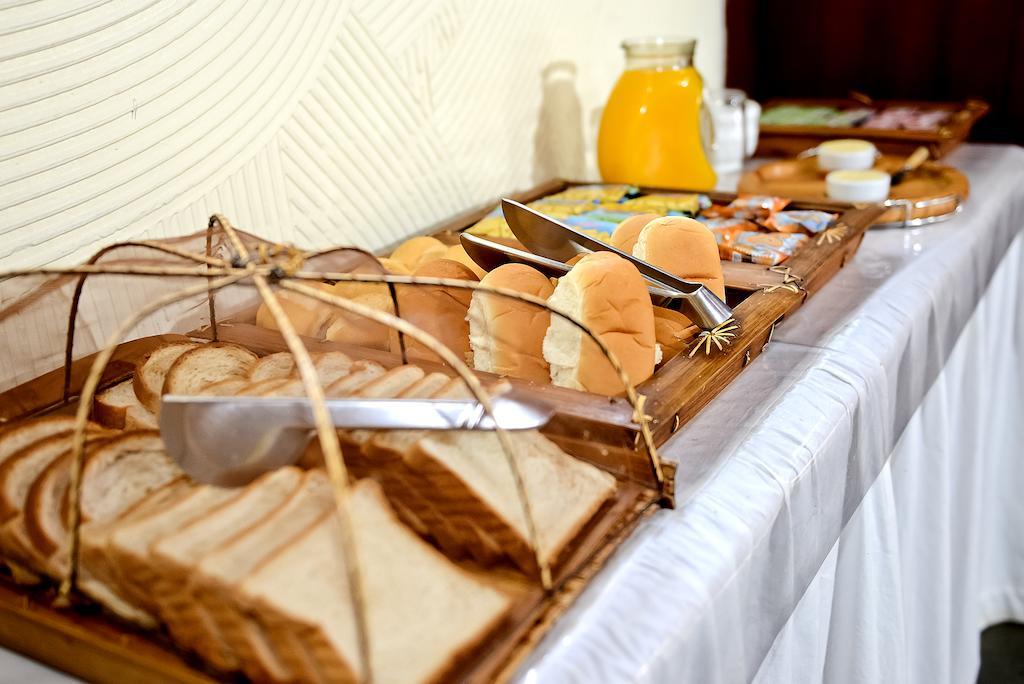 Hotel Pousada Jaguariúna エクステリア 写真