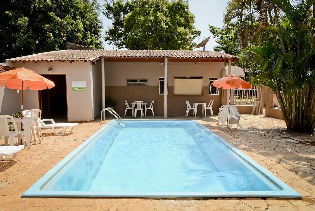 Hotel Pousada Jaguariúna エクステリア 写真