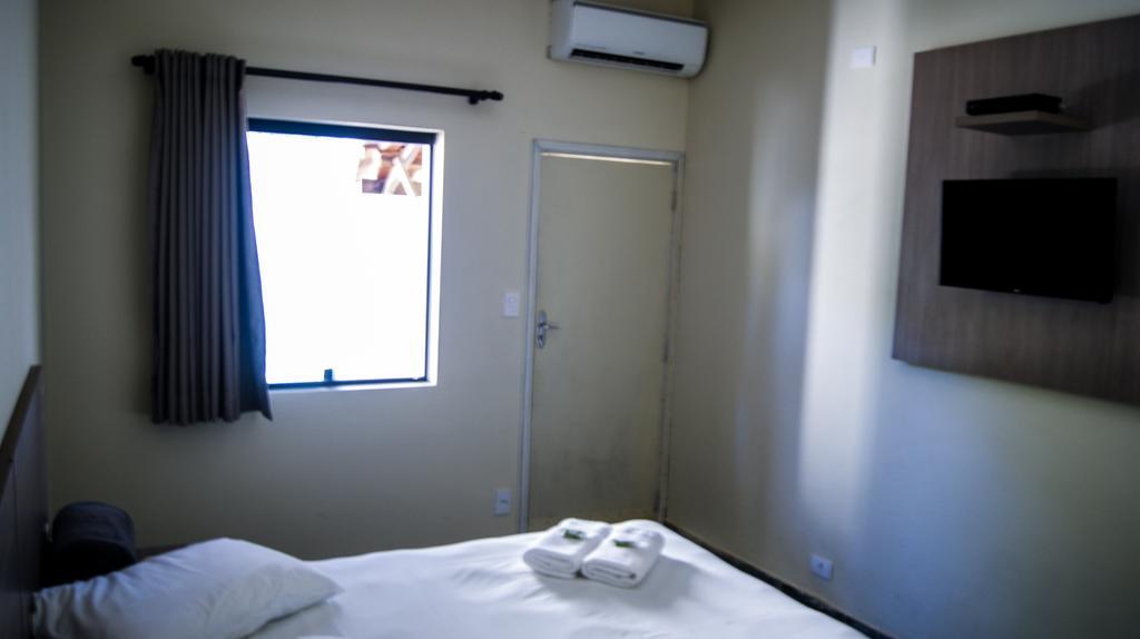 Hotel Pousada Jaguariúna エクステリア 写真